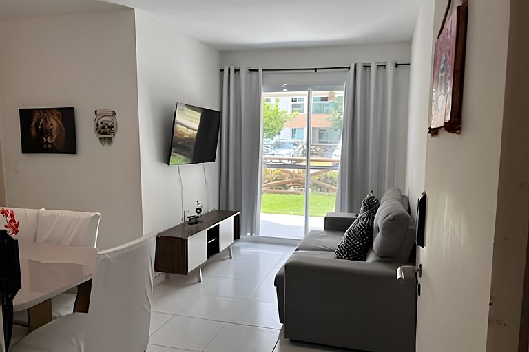 Apartamento moderno e confortável próximo à praia