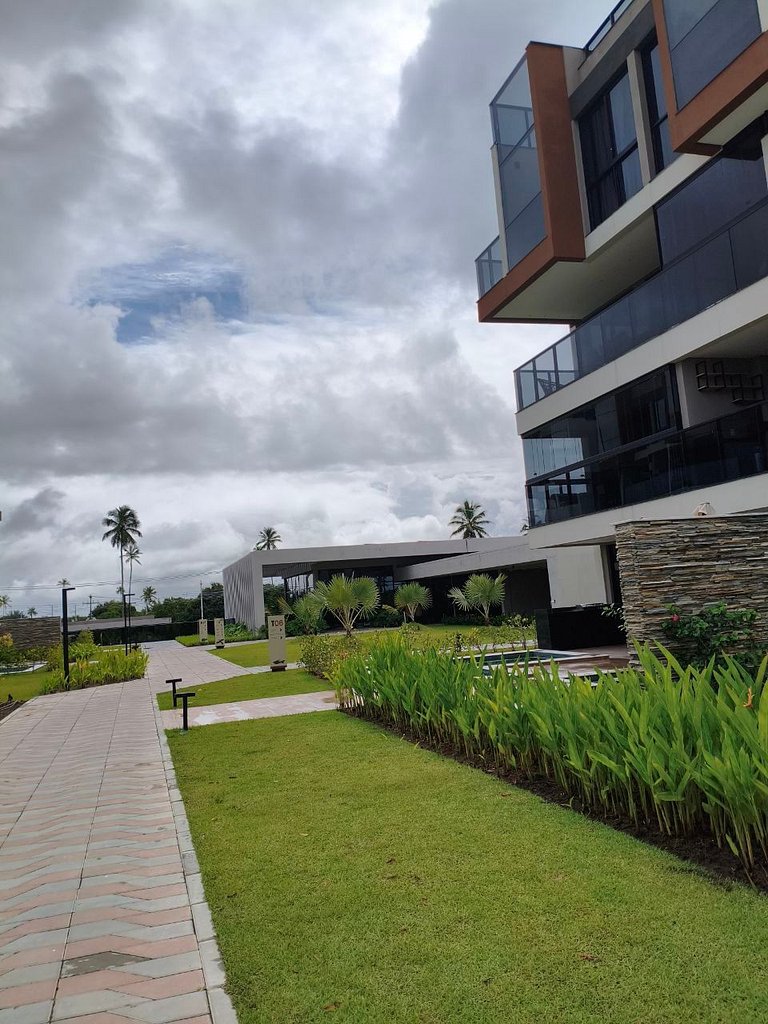 Apartamento Beira Mar em Muro Alto Alto Padrão