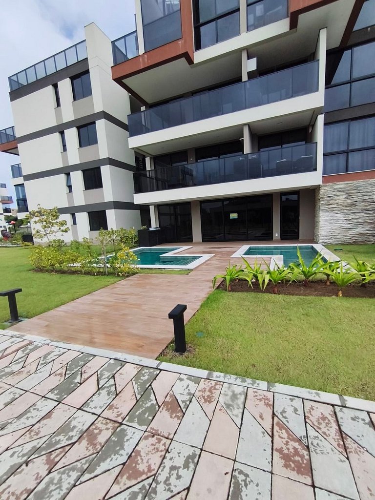 Apartamento Beira Mar em Muro Alto Alto Padrão