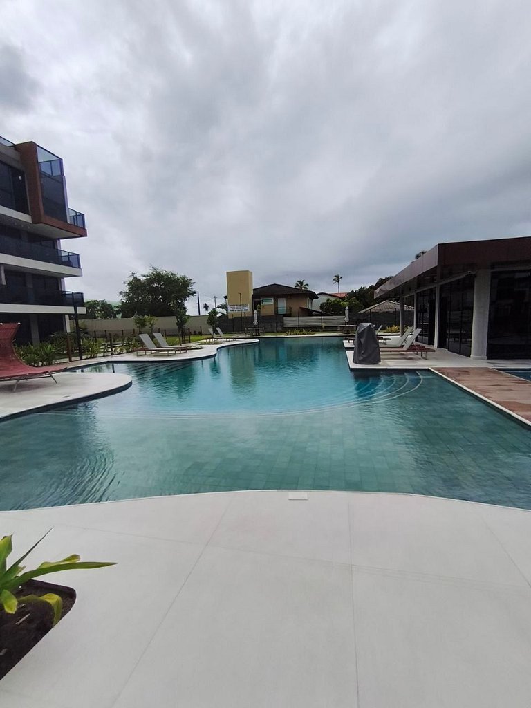 Apartamento Beira Mar em Muro Alto Alto Padrão